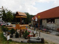 /album/fotogalerie-houbovy-park-rosec/houbovy-park-raj-skritku-muzeum-fosilii6-jpg1/